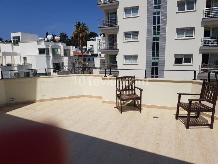 Girne Merkez'de 3+1 Satılık Penthouse