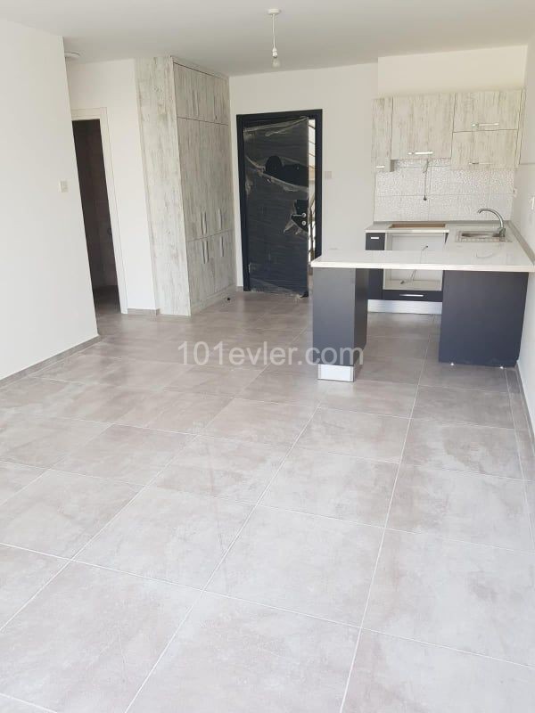 Flat For Sale in Karaoğlanoğlu, Kyrenia