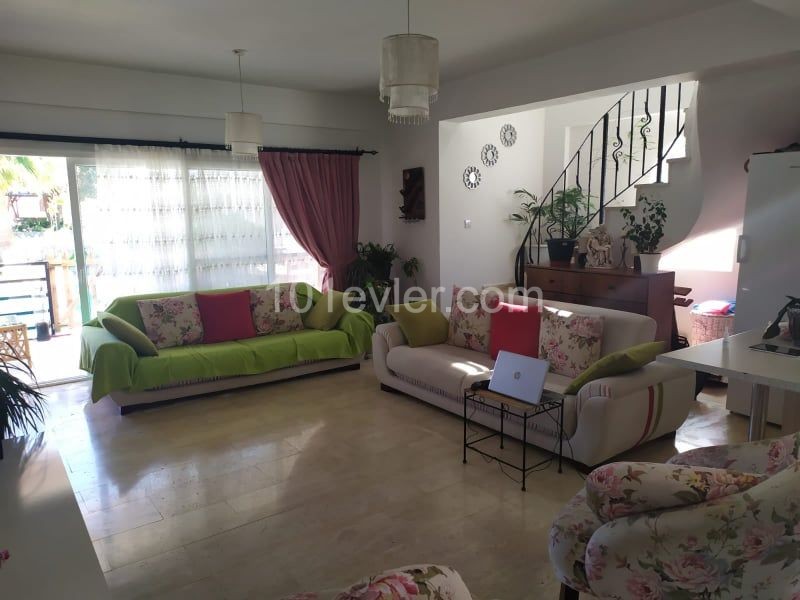 Villa To Rent in Karşıyaka, Kyrenia