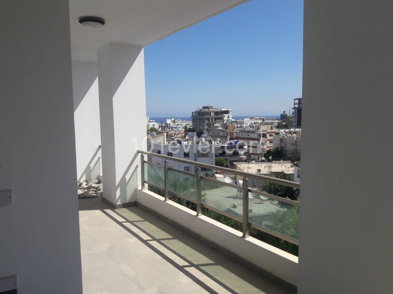 2+1 Wohnung Zu vermieten in Kyrenia Karakum ** 