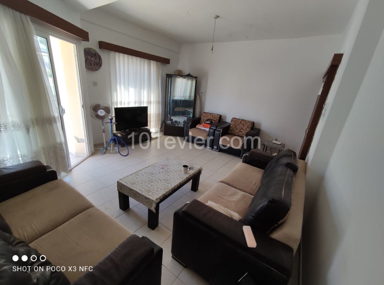 3+1 flat for sale in the center of Kyrenia ** 