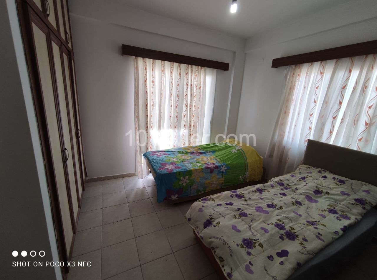 3+1 flat for sale in the center of Kyrenia ** 