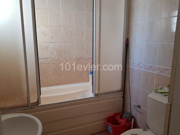 3+1 Penthouse zum Verkauf im Zentrum von Kyrenia ** 