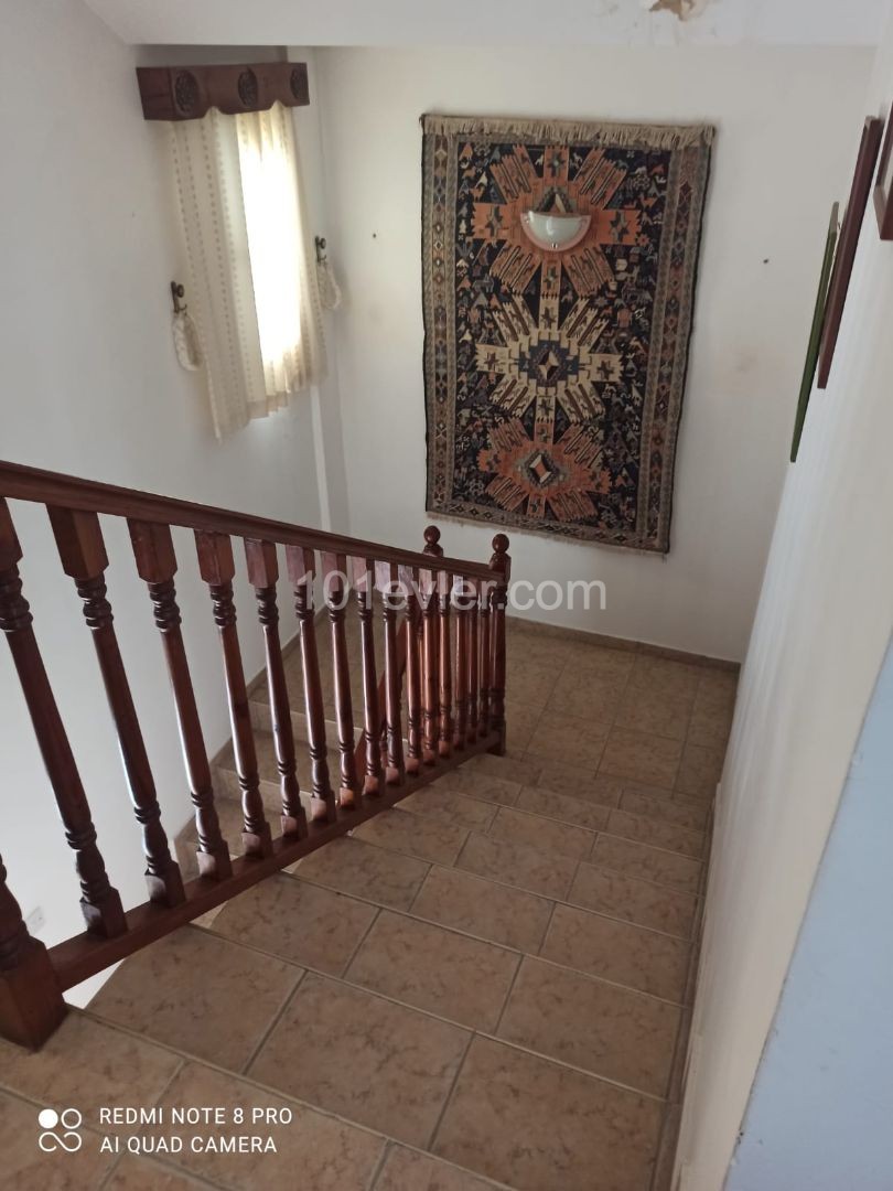 Girne merkez de 3+1 kiralik villa