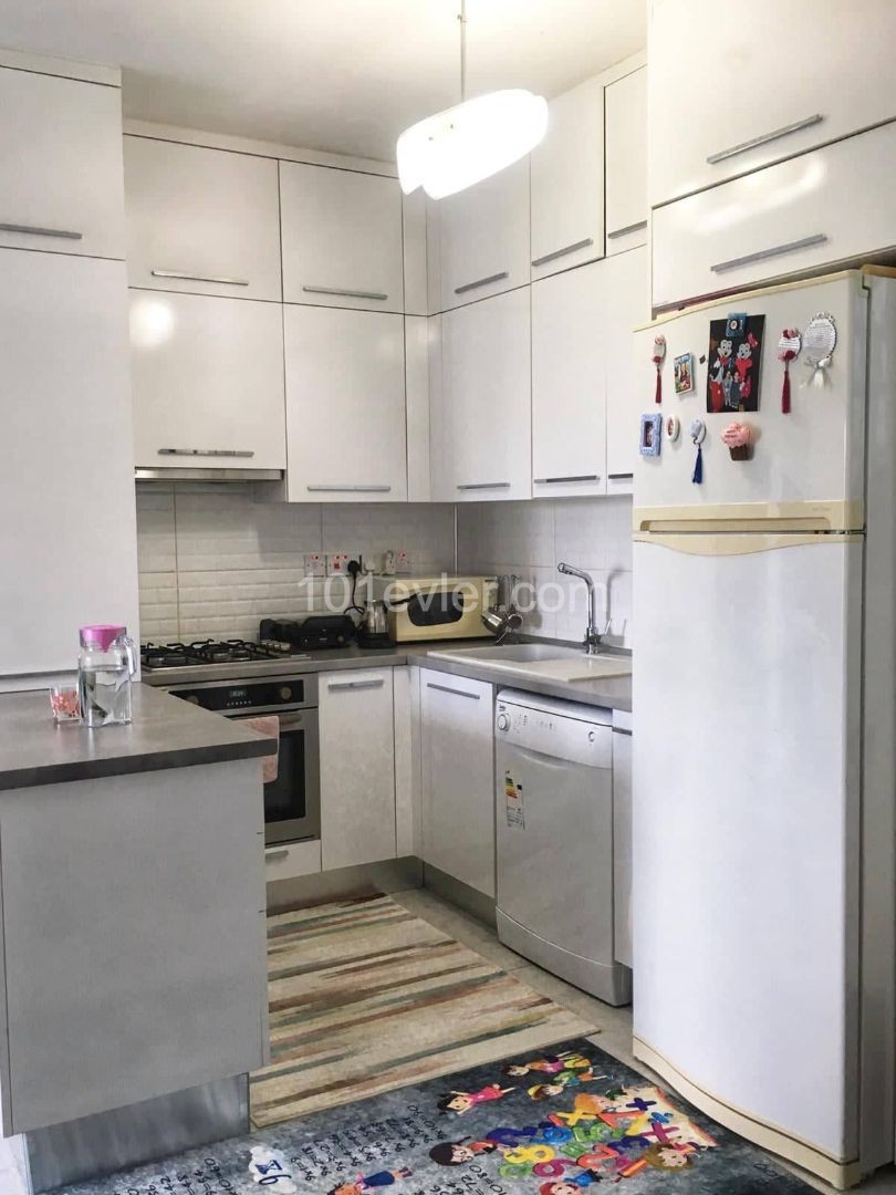 2+1 flat for sale in the center of Kyrenia ** 