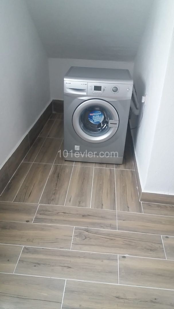 2+1 flat for rent in the center of Kyrenia ** 