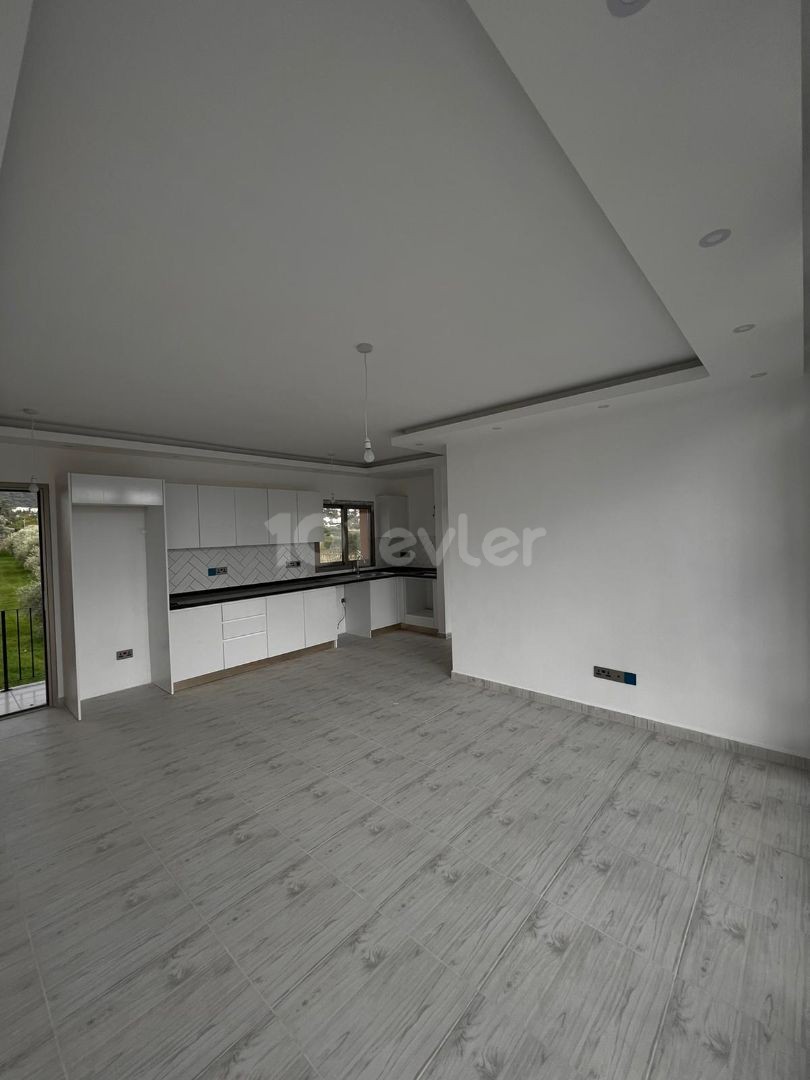 1+1 Flat for Sale in Kyrenia Alsancak ** 