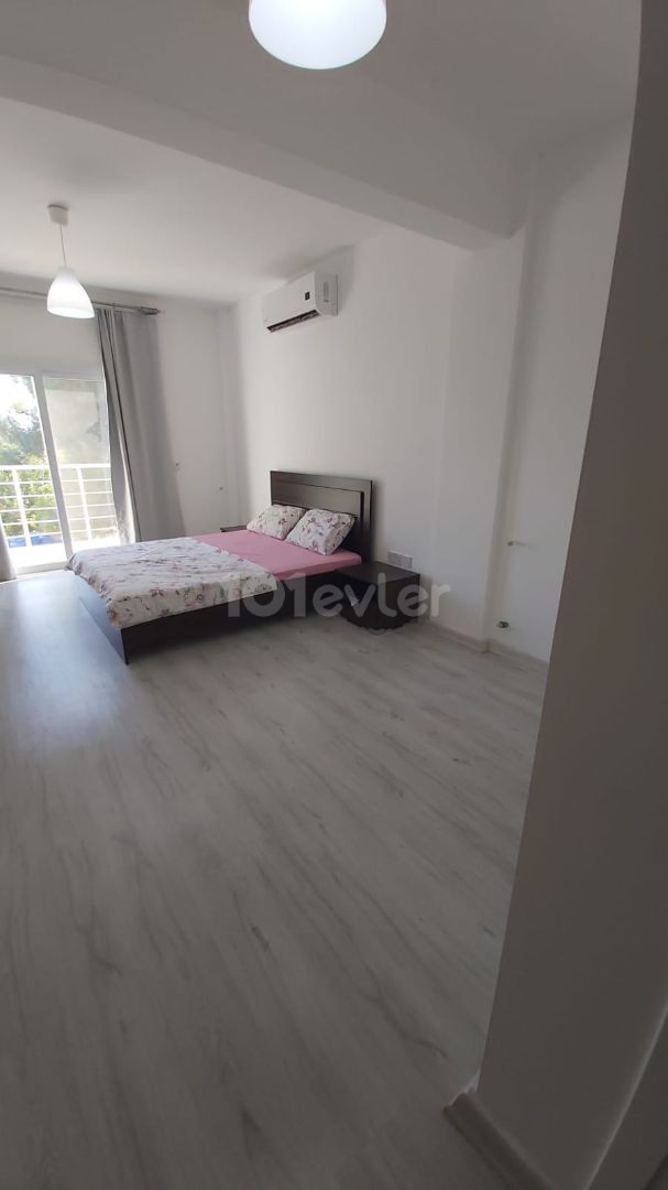 Girne Hasan Uzun bölgesinde kiralık Havuzlu Villa