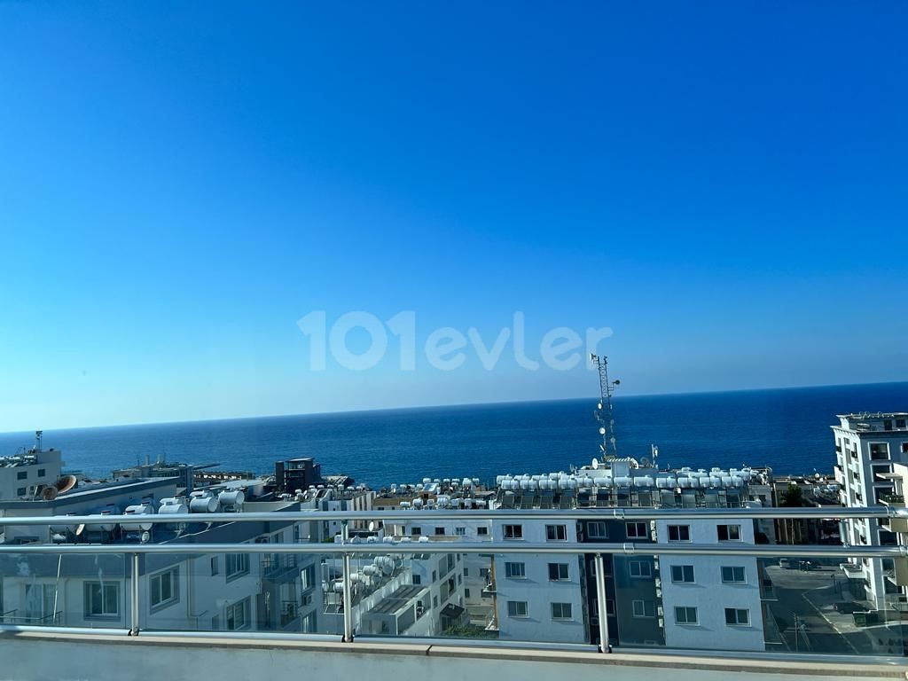 2+1 penthouse zu vermieten im Zentrum von Kyrenia ** 