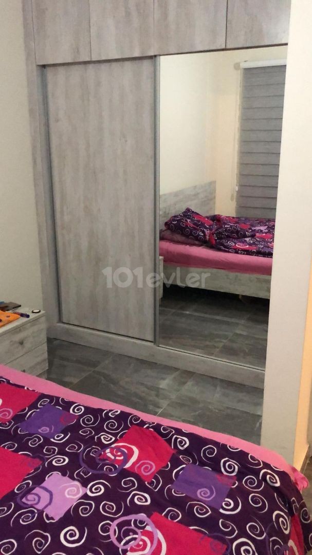 1 + 1 apartment for rent in the center of Kyrenia (Daily) ** 