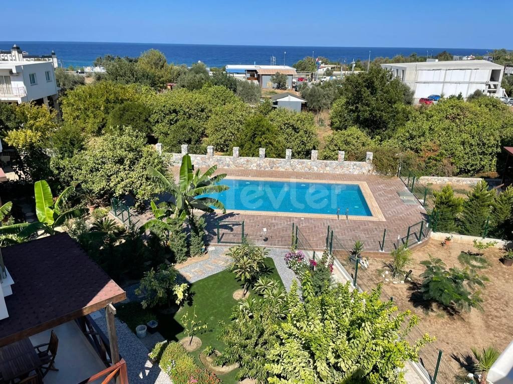 Girne Alsancak da  3+1 satılık Villa 