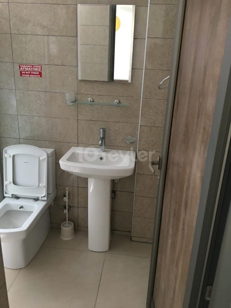 Flat To Rent in Karaoğlanoğlu, Kyrenia