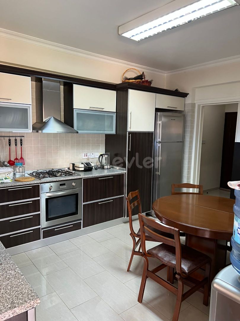 Flat To Rent in Küçük Kaymaklı, Nicosia