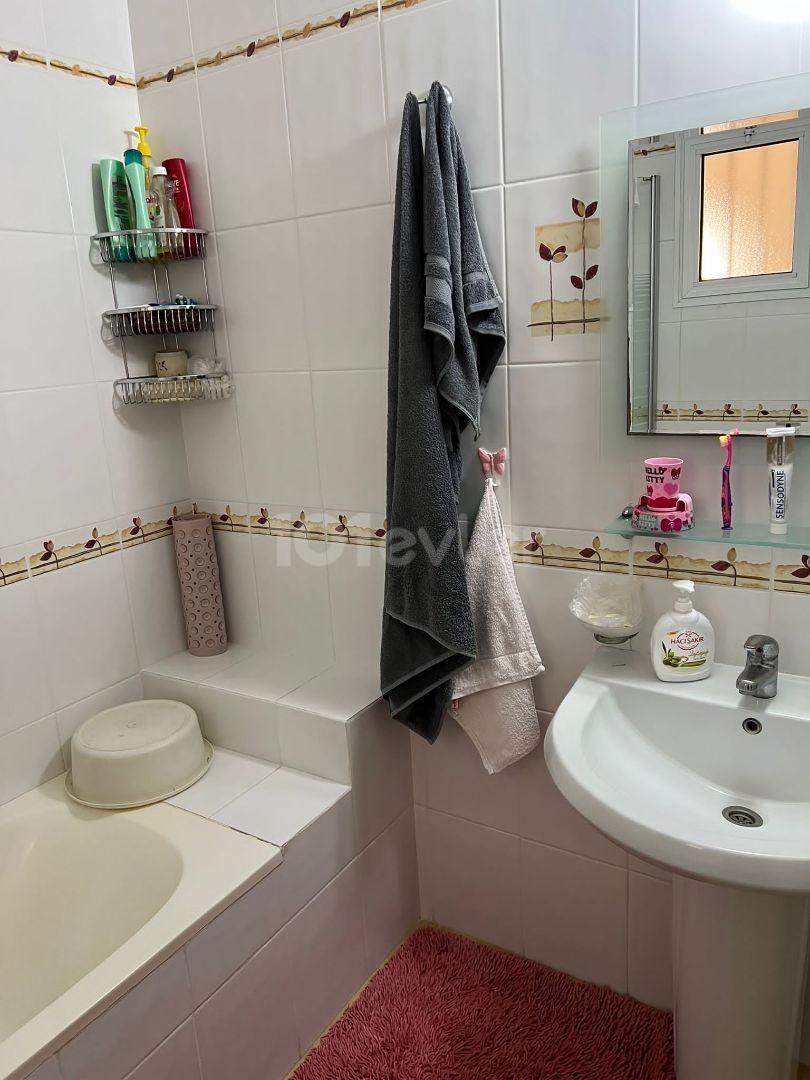 Flat To Rent in Küçük Kaymaklı, Nicosia