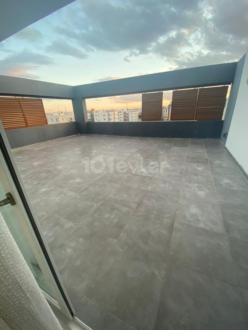 Penthouse To Rent in Gönyeli, Nicosia