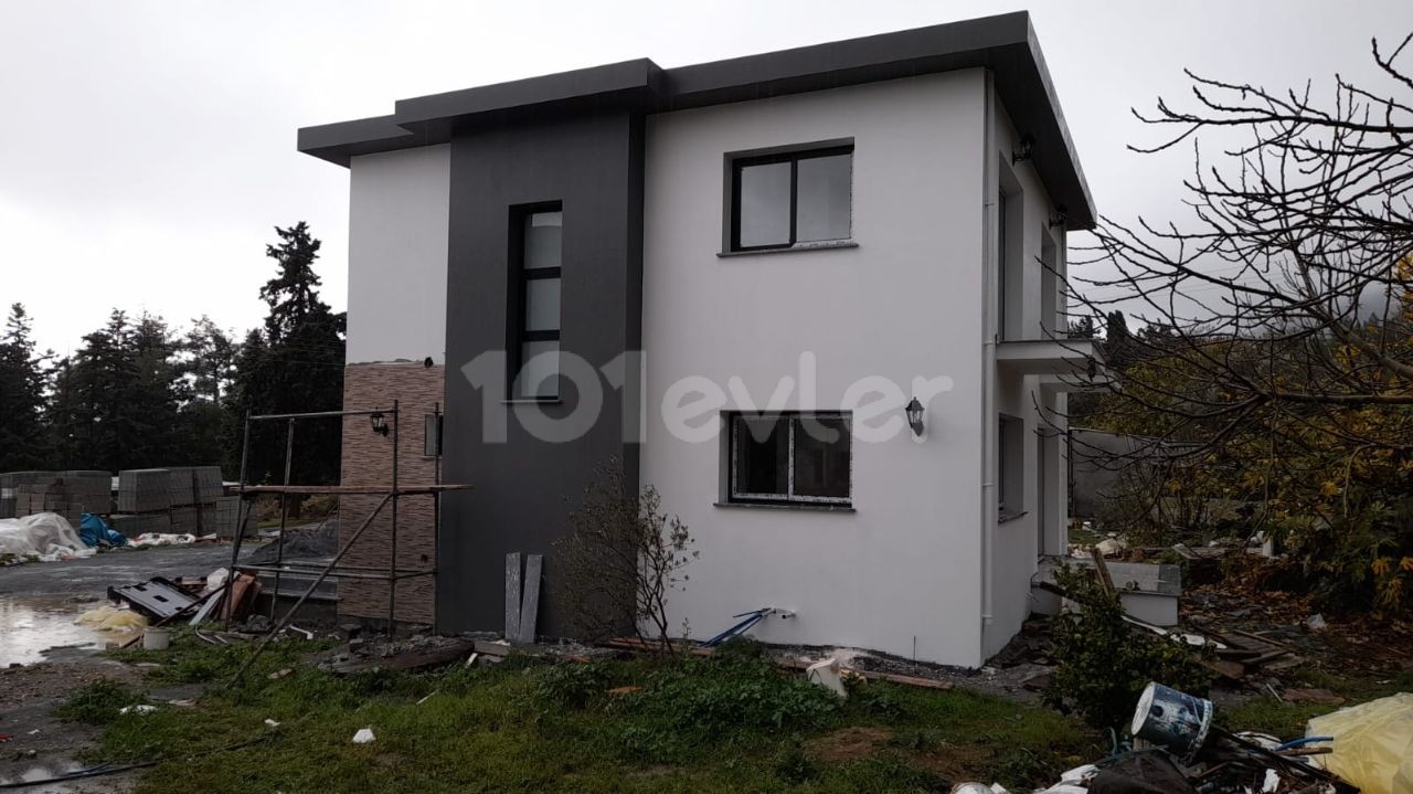 3 villas for sale in Girne Bosphorus, 3+1