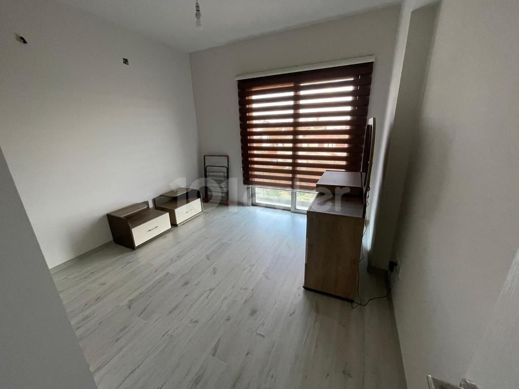 2+1 apartment for rent in Dumlupinar, Nicosia