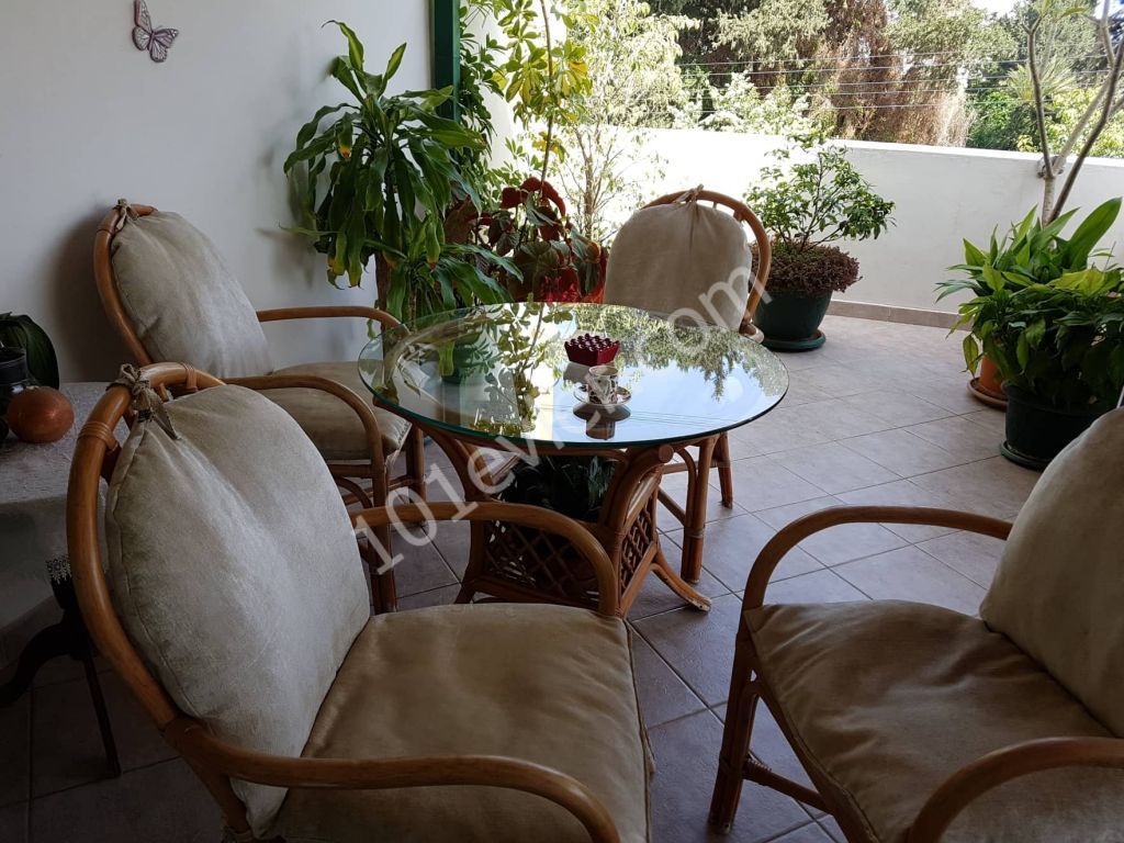 4+1 Penthouse for sale in Kyrenia Central ** 