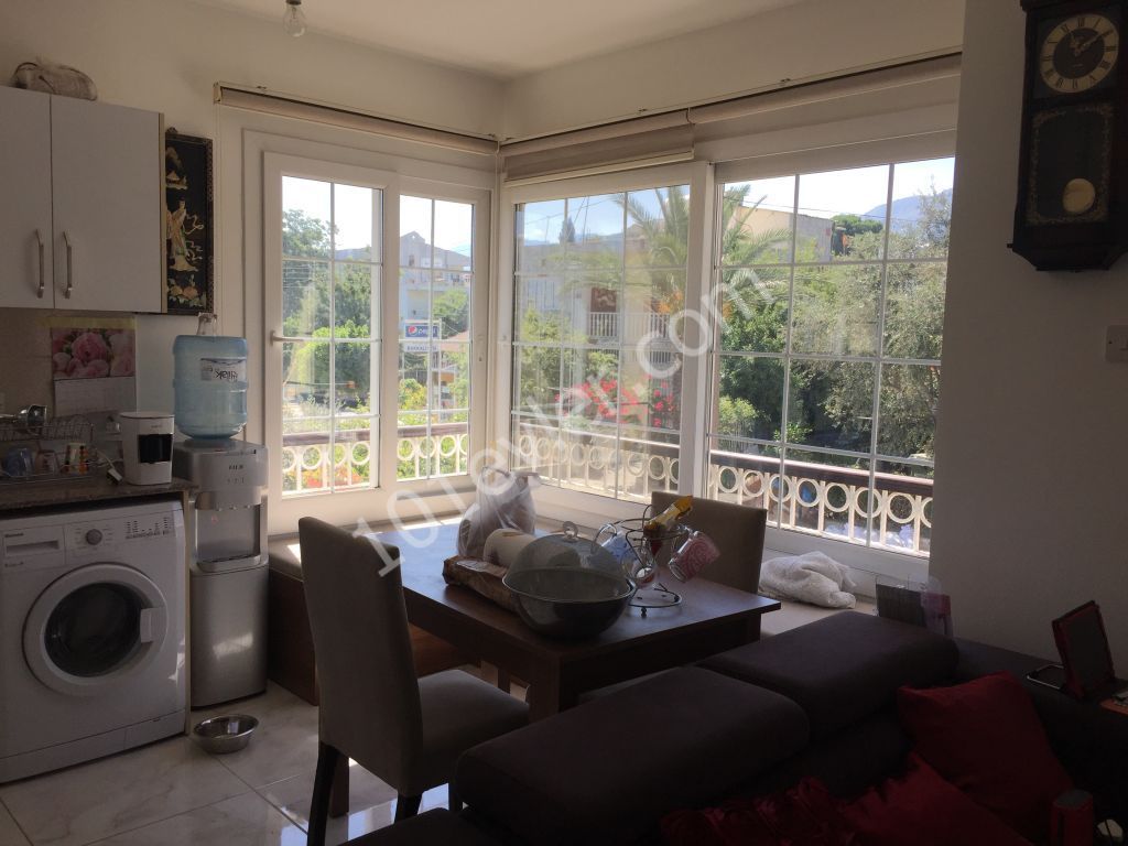 Modern 2 Bedroom apartment in Kyrenia city centre