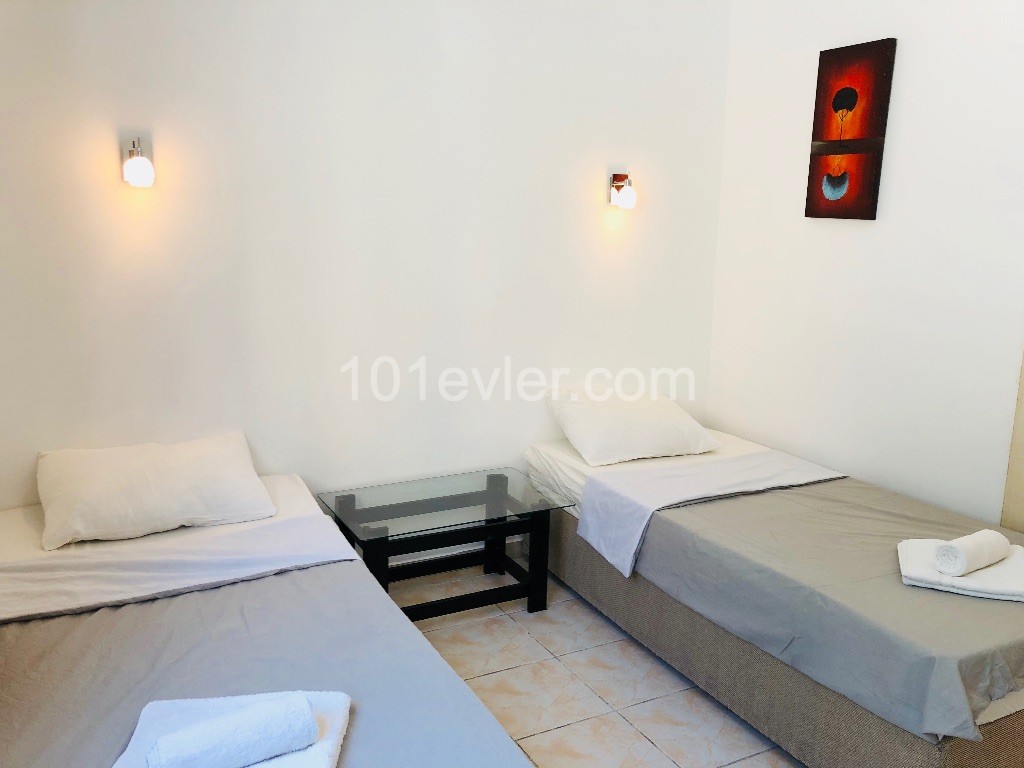 2+1 flat in Kyrenia city centre behind Colony Hotel