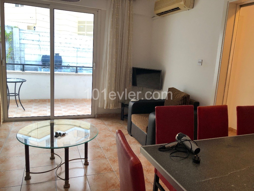 2+1 flat in Kyrenia city centre behind Colony Hotel