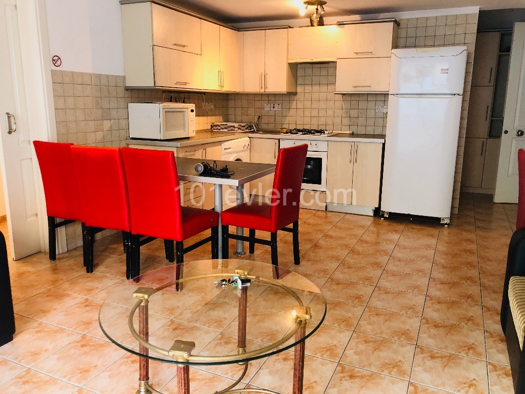 2+1 flat in Kyrenia city centre behind Colony Hotel