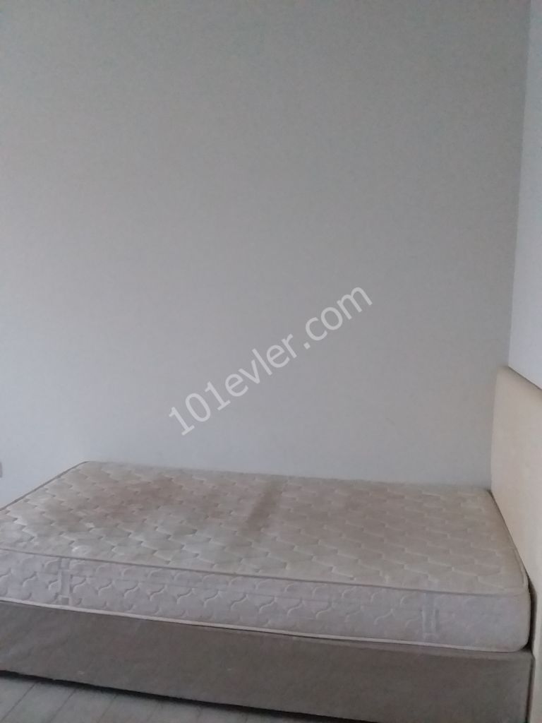 Flat To Rent in Mağusa Merkez, Famagusta