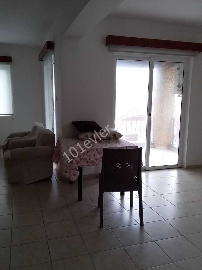 GAZİMAĞUSA MERKEZDE 3+1 KİRALIK DAİRE