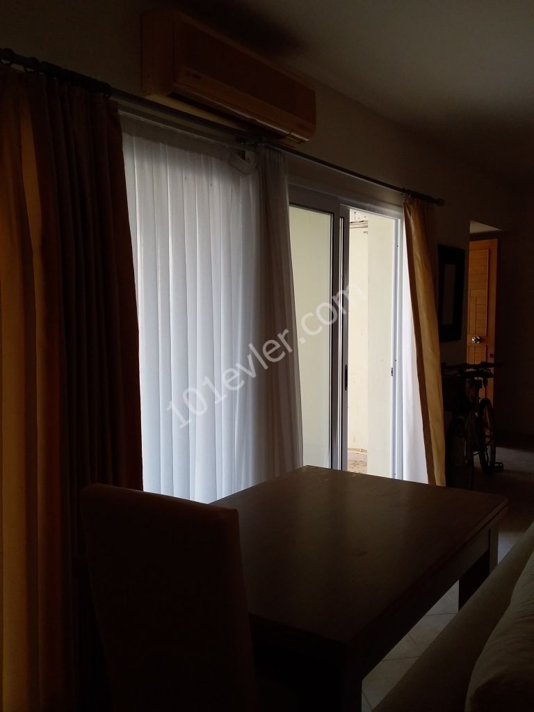 Flat For Sale in Long Beach, Iskele