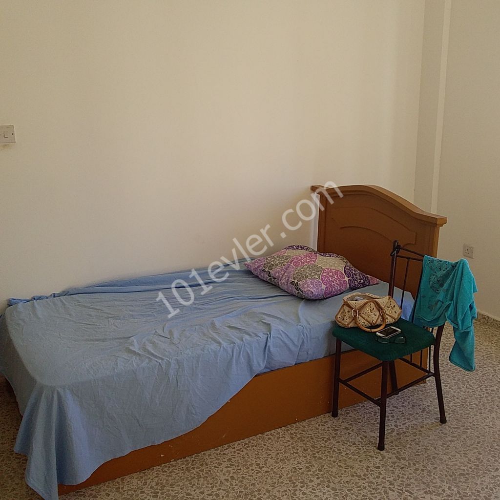 MAĞUSA MERKEZDE 2+1 KİRALIK DAİRE