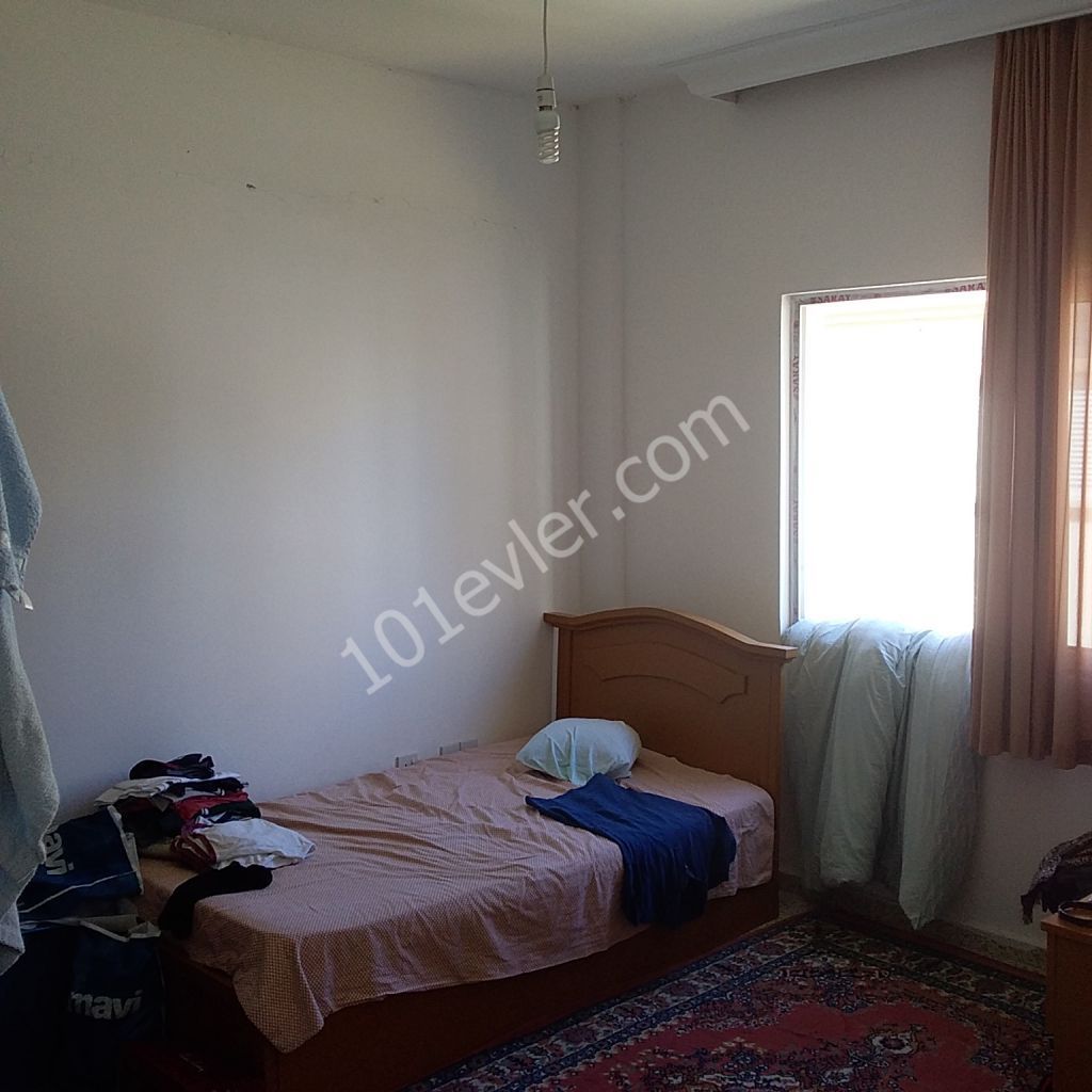 MAĞUSA MERKEZDE 2+1 KİRALIK DAİRE