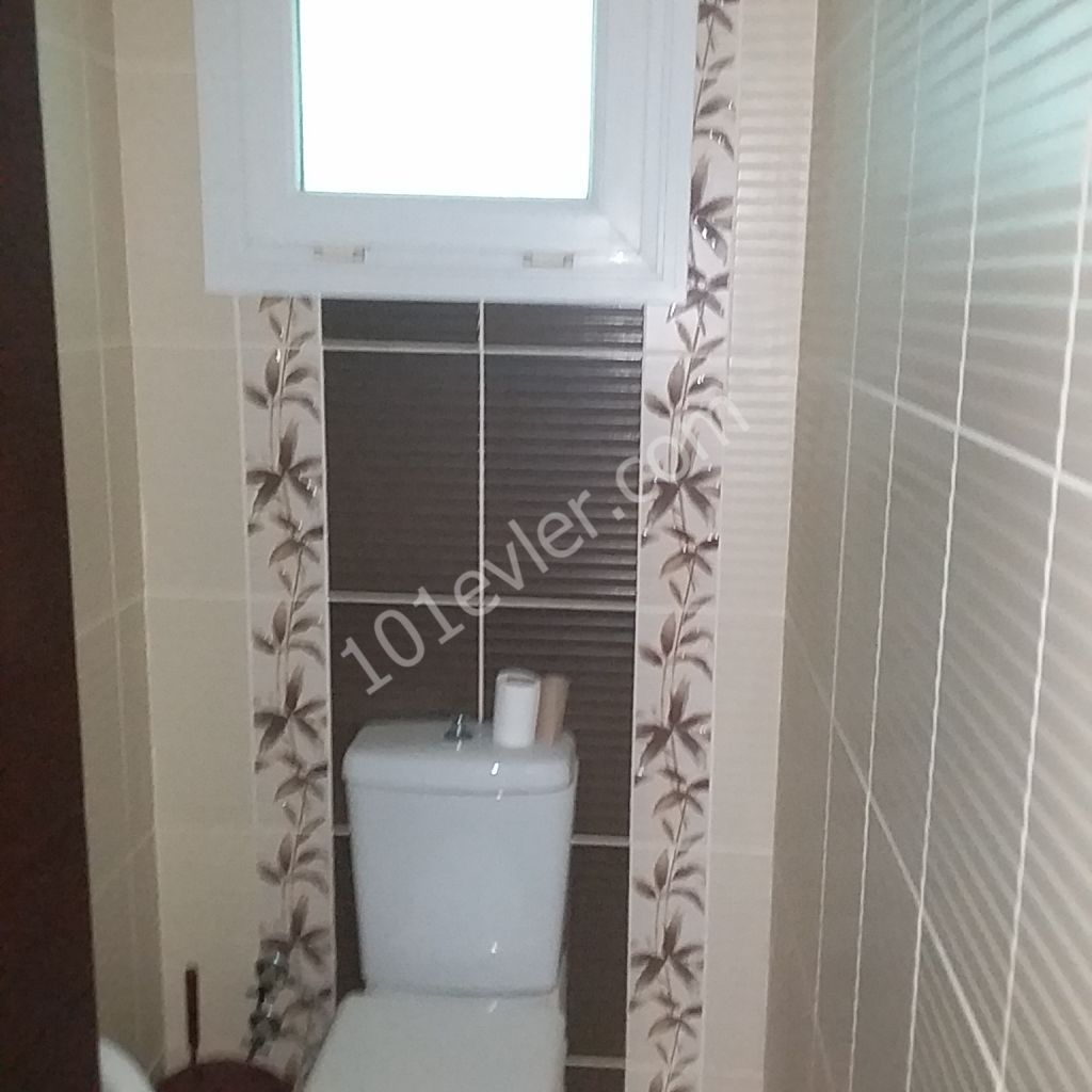 GAZİMAĞUSA MERKEZDE SATILIK 3+1 DAİRE