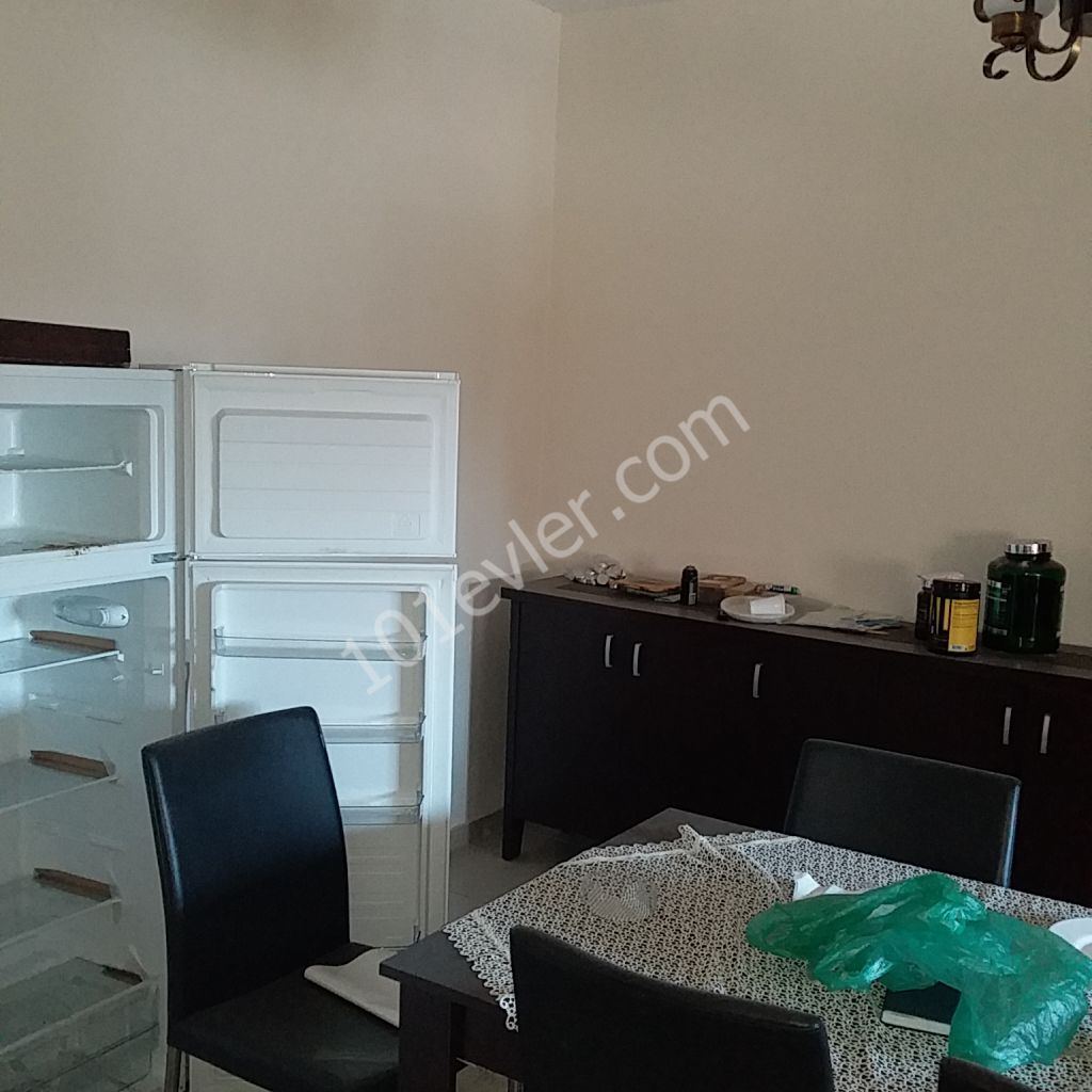 GAZİMAĞUSA MERKEZDE SATILIK 3+1 DAİRE