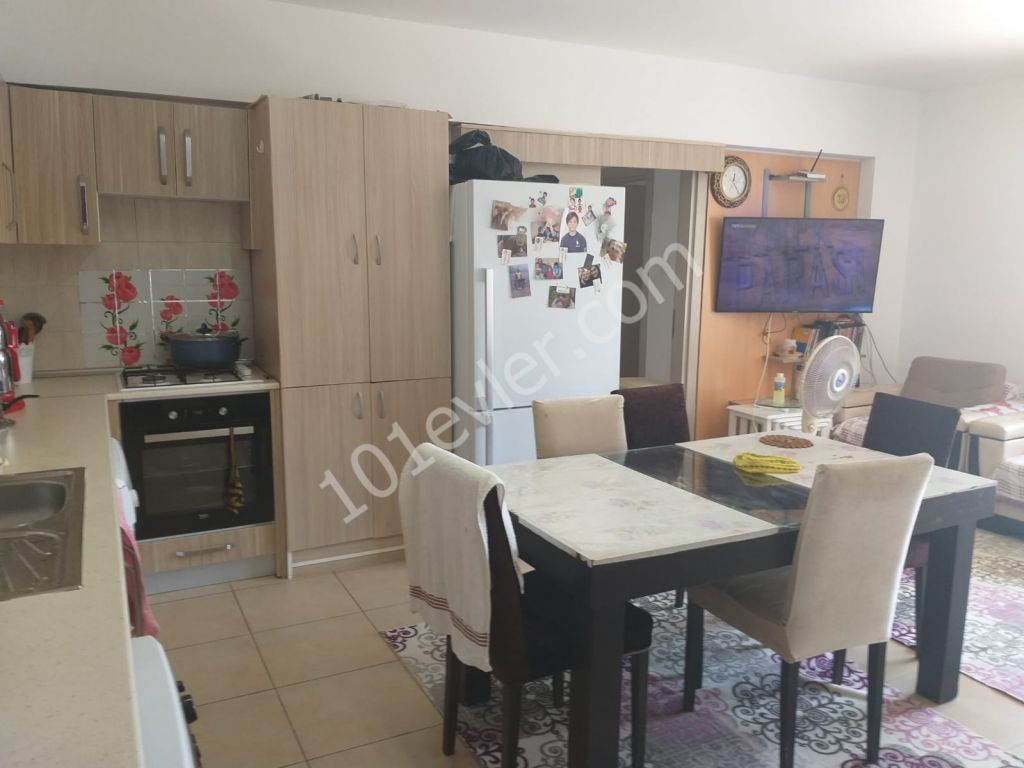 MAĞUSA MARAŞ BÖLGESİNDE 2+1  SATILIK DAİRE