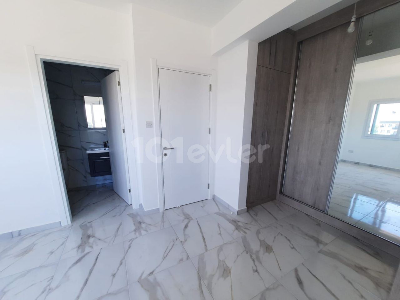 2+1 PENTHOUSE APARTMENT FOR SALE IN GAZIMAĞUSA ÇANAKKALE REGION