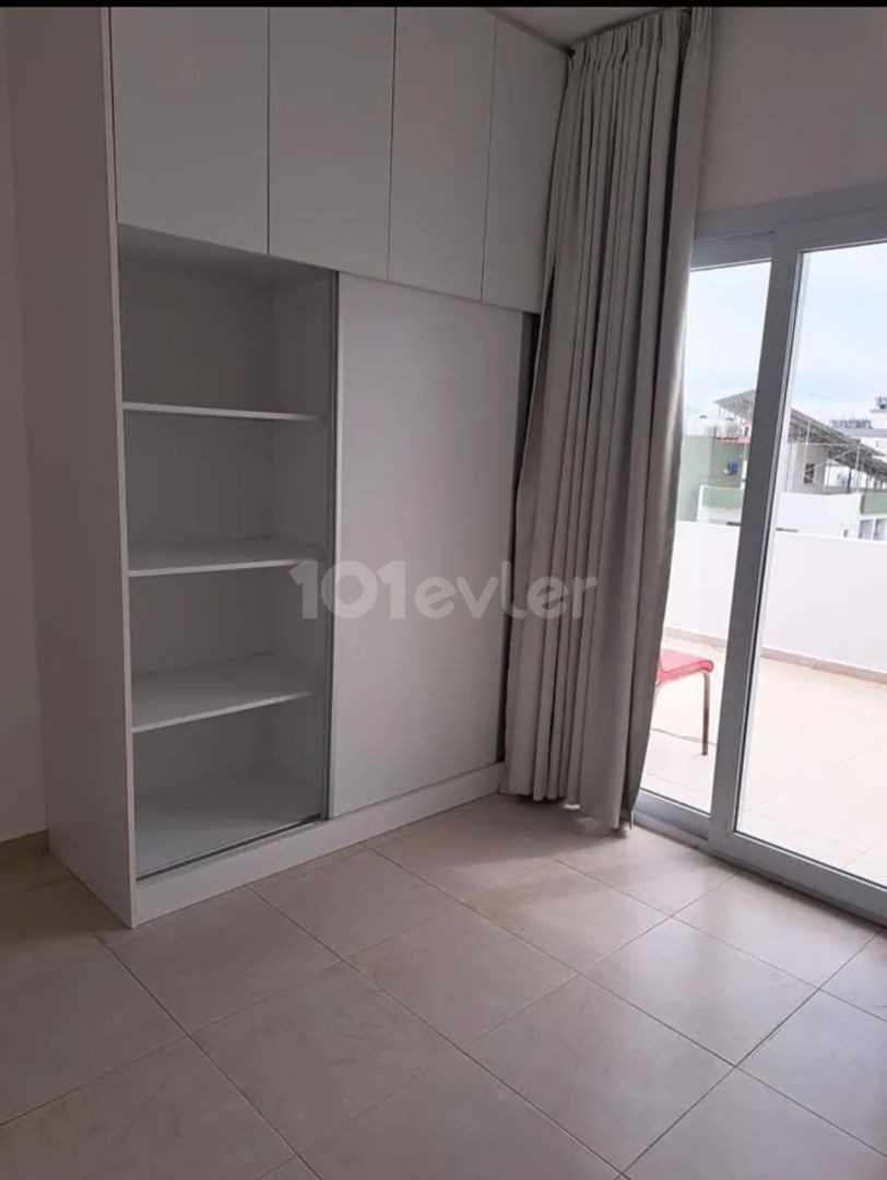 2+1 FURNISHED PENTHOUSE FOR SALE IN THE CENTER OF FAMAGUSTA 