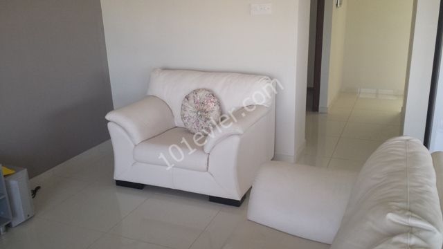 Flat To Rent in Girne Merkez, Kyrenia