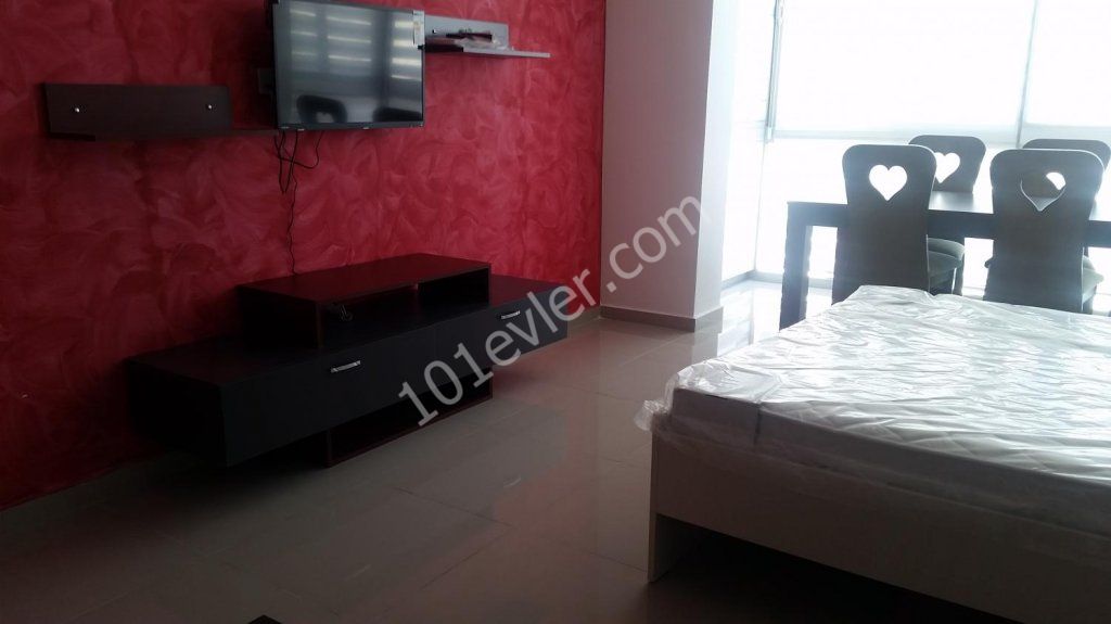 Studio Flat To Rent in Girne Merkez, Kyrenia