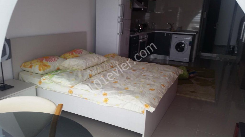 Studio Flat To Rent in Girne Merkez, Kyrenia