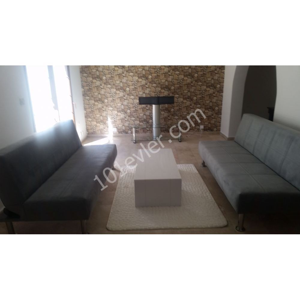 Detached House To Rent in Girne Merkez, Kyrenia