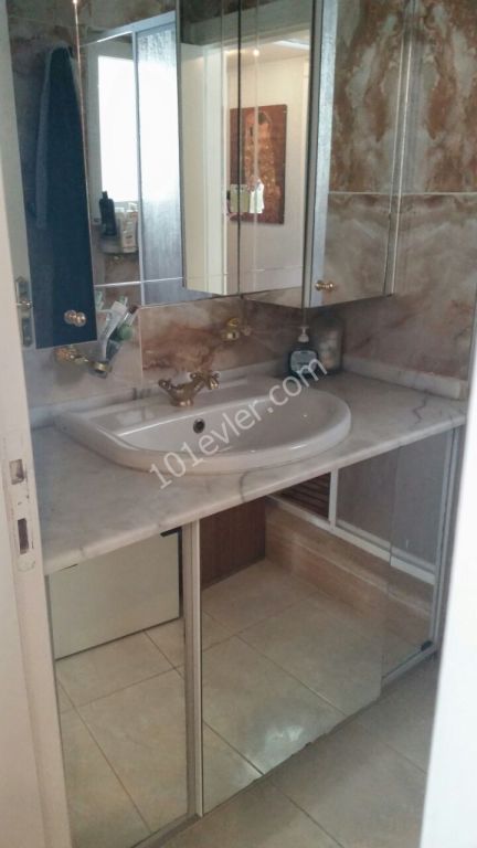 Penthouse For Sale in Girne Merkez, Kyrenia