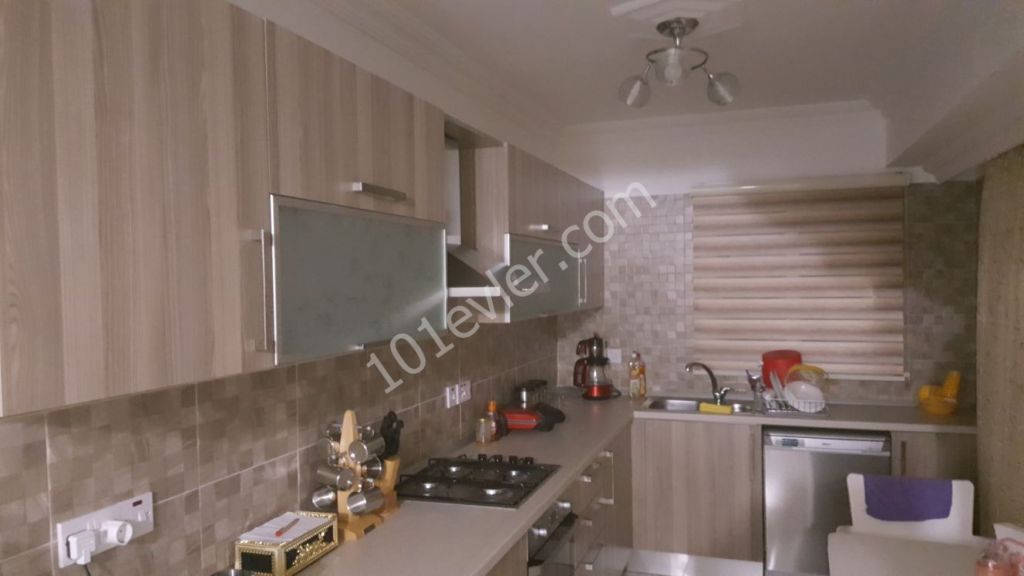 Flat For Sale in Girne Merkez, Kyrenia