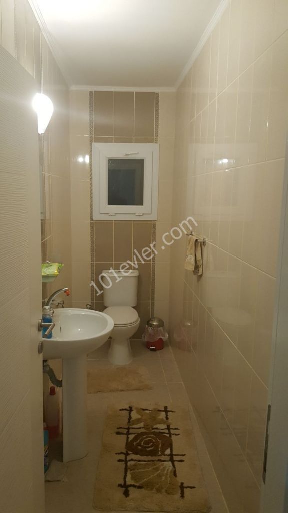 Flat For Sale in Girne Merkez, Kyrenia