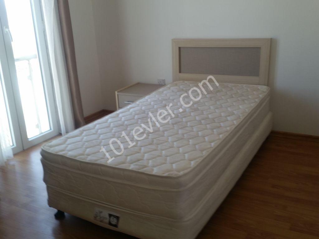 Flat To Rent in Girne Merkez, Kyrenia