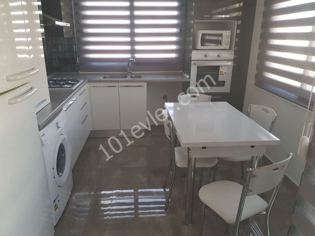 GİRNE MERKEZDE SIFIR   EŞYALI DAİRE