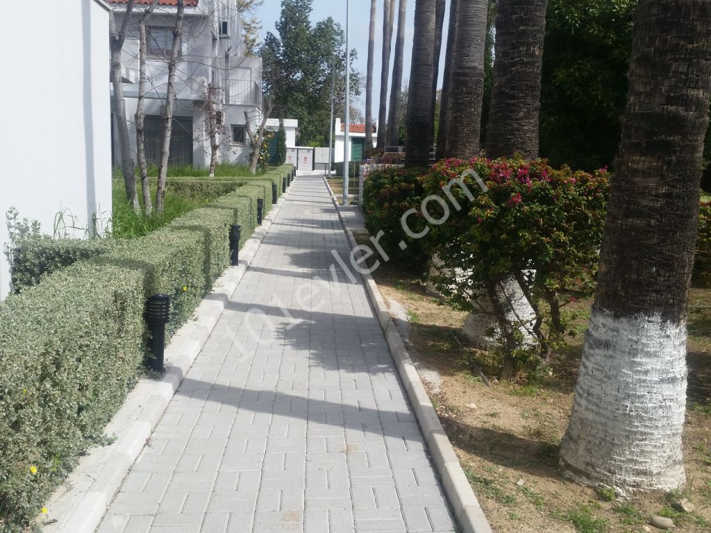 Flat For Sale in Alsancak, Kyrenia