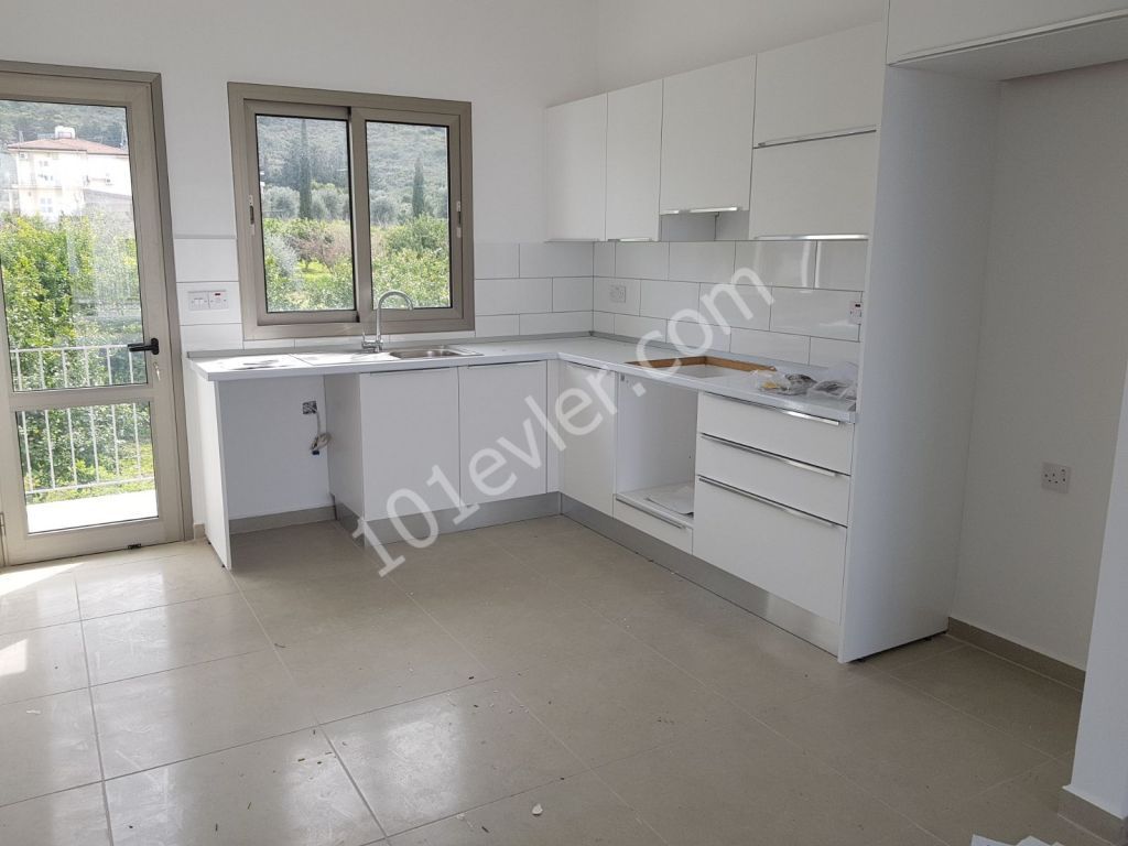 Flat For Sale in Alsancak, Kyrenia