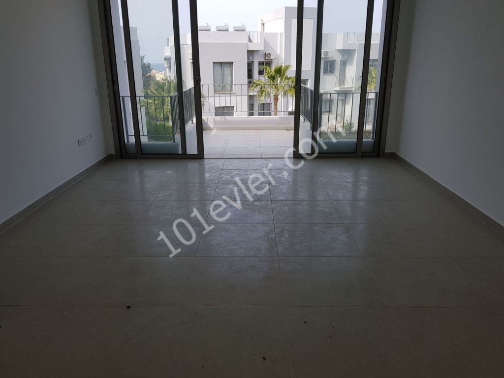 Flat For Sale in Alsancak, Kyrenia