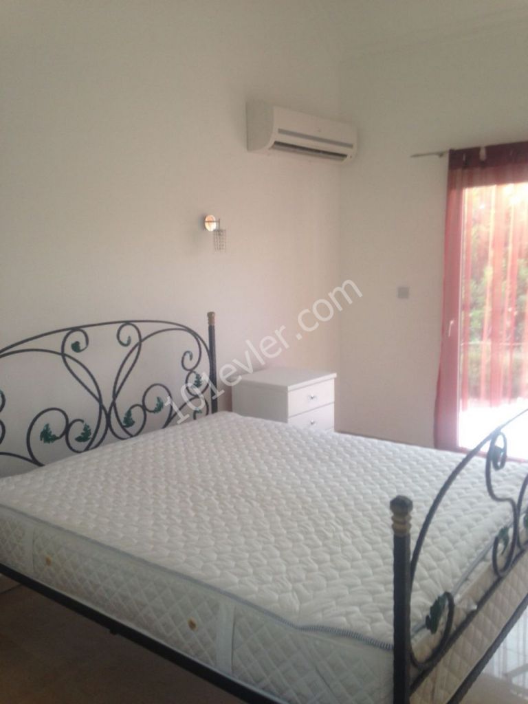 Bungalow For Sale in Çatalköy, Kyrenia