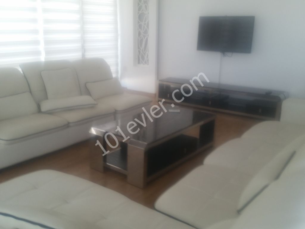 Penthouse Mieten in Girne Merkez, Kyrenia